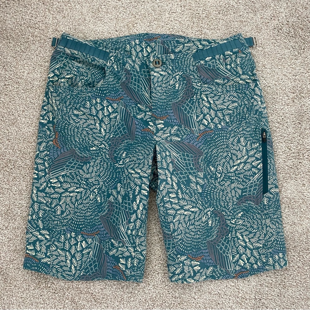 Women’s Patagonia dirt craft bike shorts size 10